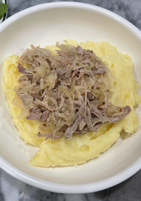 slow cooker pork and sauerkraut